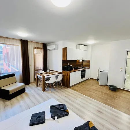 דירה тутхон *