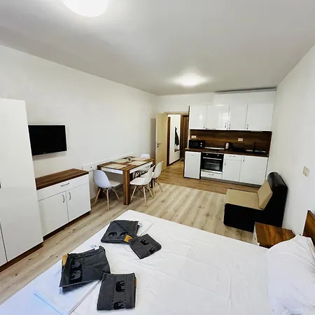 тутхон Appartement *